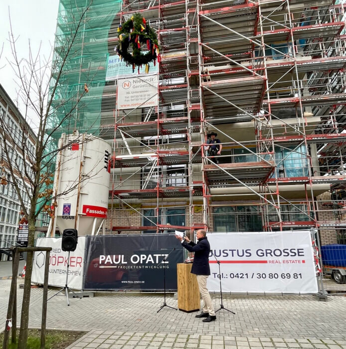 Richtfest für Justus Grosse Bauprojekt „CUBE Überseestadt“
